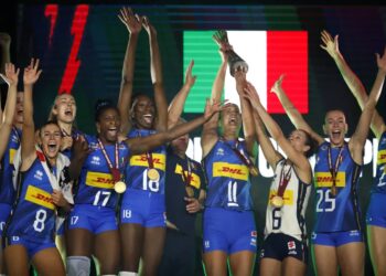 Siatkarki reprezentacji Włoch. Fot. PAP/EPA/RUNGROJ YONGRIT