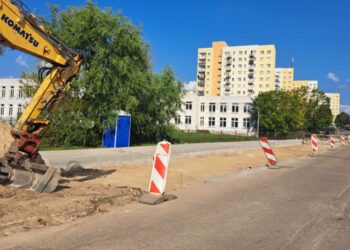 Ruszyła budowa parkingów na Bohaterów Westerplatte w Gorzowie Wlkp. 18 Ruszyła budowa parkingów na Bohaterów Westerplatte w Gorzowie Wlkp. Radio Zachód - Lubuskie