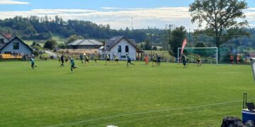 Lechia znakomita w Woliborzu - w 24 minuty kładzie rywala na łopatki! Radio Zachód - Lubuskie