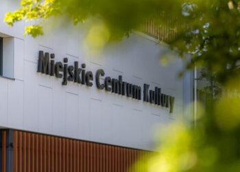 MCK z kluczami do nowej siedziby Radio Zachód - Lubuskie