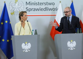 Komisja o represjach wobec aktywistów w latach 2015-23 17 Mecenasi Sylwia Gregorczyk-Abram i Mikołaj Małecki (PAP/Rafał Guz)