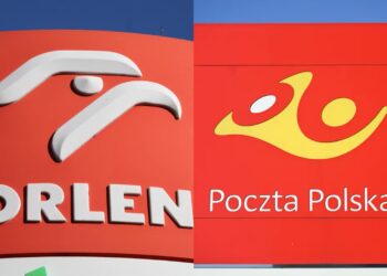 Orlen i Poczta Polska z porozumieniem o współpracy przy konsolidacji usług kurierskich. Fot. PAP/Albert Zawada/Radek Pietruszka