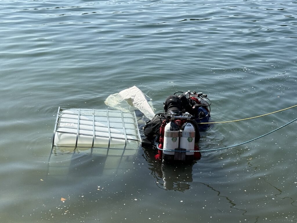 Skażenie jeziora na poligonie w Wędrzynie? [FILM I ZDJĘCIA] Radio Zachód - Lubuskie