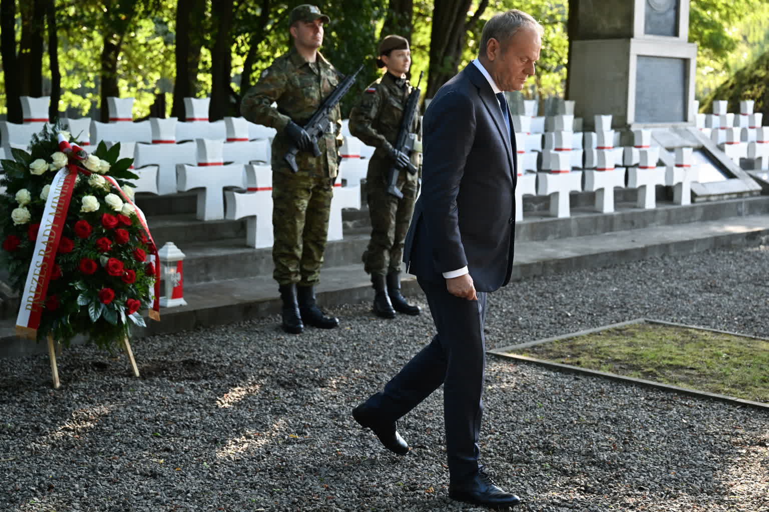 Rocznica radzieckiej napaści na Polskę. Tusk: Ufamy naszym żołnierzom 11 mid-25917031.jpg