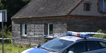 Dom rodziny z Czernik, fot. PAP/Adam Warżawa