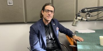 Murawski przed Miedzią II: Piłka nożna przy światłach to zupełnie inna piłka 4 fot. Jakub Lesiński