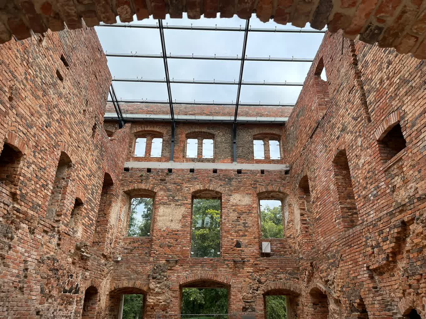 Pałac książęcy w Zatoniu otwarty dla zwiedzających [ZDJĘCIA] Radio Zachód - Lubuskie