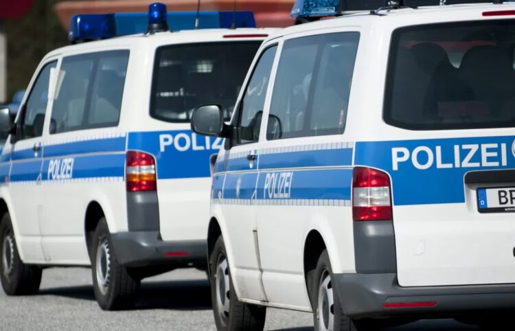 Samochody policyjne Fot. PAP/Tomasz Murański