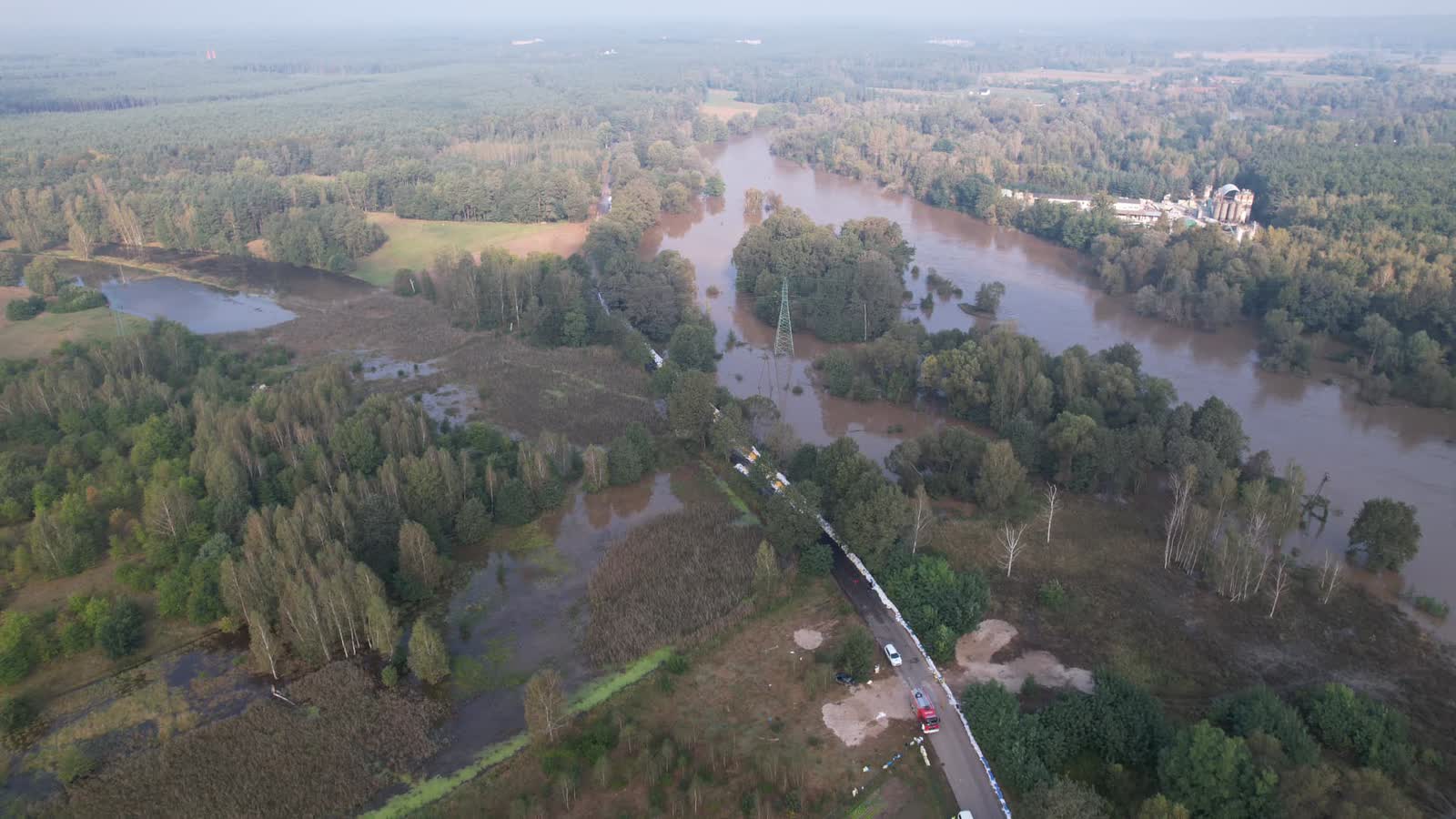 Popowodziowe naprawy w gminie Dąbie