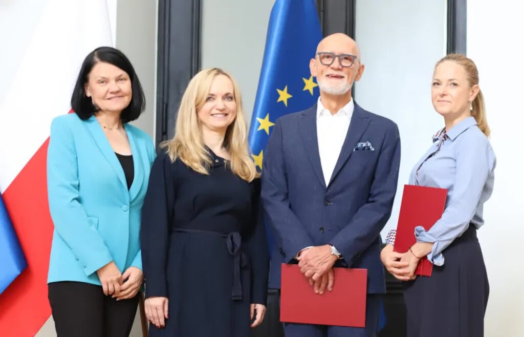 Nowi wiceministrowie zdrowia. Wręczono nominacje 2 Katarzyna Kęcka i Tomasz Maciejewski zostali nowymi wiceministrami zdrowia. Fot/x/Ministerstwo Zdrowia