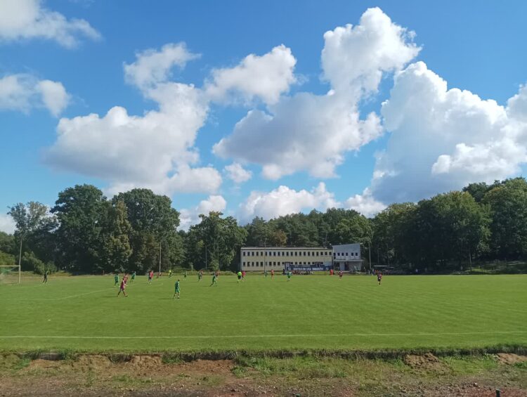 Dotkliwa porażka młodych piłkarzy TS-u Przylep Radio Zachód - Lubuskie