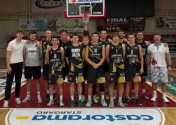 Zwycięski sparring Kangoo Basket 14 fot. Kangoo Basket