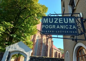 W piątek w żarskim muzeum atrakcje dla seniorów 14 fot. K.Gonera