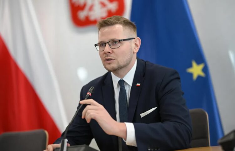 Jest akt oskarżenia wobec b. wiceszefa MS Michała Wosia. Chodzi o śledztwo dot. Funduszu Sprawiedliwości 9 Michał Woś. Fot. PAP/Marcin Obara