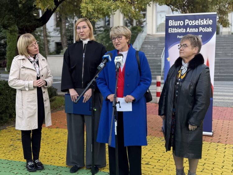 Minął rok od wprowadzenia programu "Aktywny Rodzic" 9 Minął rok od wprowadzenia programu "Aktywny Rodzic" Radio Zachód - Lubuskie