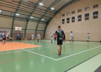 Pierwsza połowa słaba, w drugiej dużo lepiej, a już w karnych świetnie - Trójka Nowa Sól wygrywa w Poznaniu 14 Pierwsza połowa słaba, w drugiej dużo lepiej, a już w karnych świetnie - Trójka Nowa Sól wygrywa w Poznaniu Radio Zachód - Lubuskie