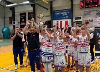 BC Swiss Krono wygrał turniej CEYBL w Żarach! 13 BC Swiss Krono wygrał turniej CEYBL w Żarach! Radio Zachód - Lubuskie