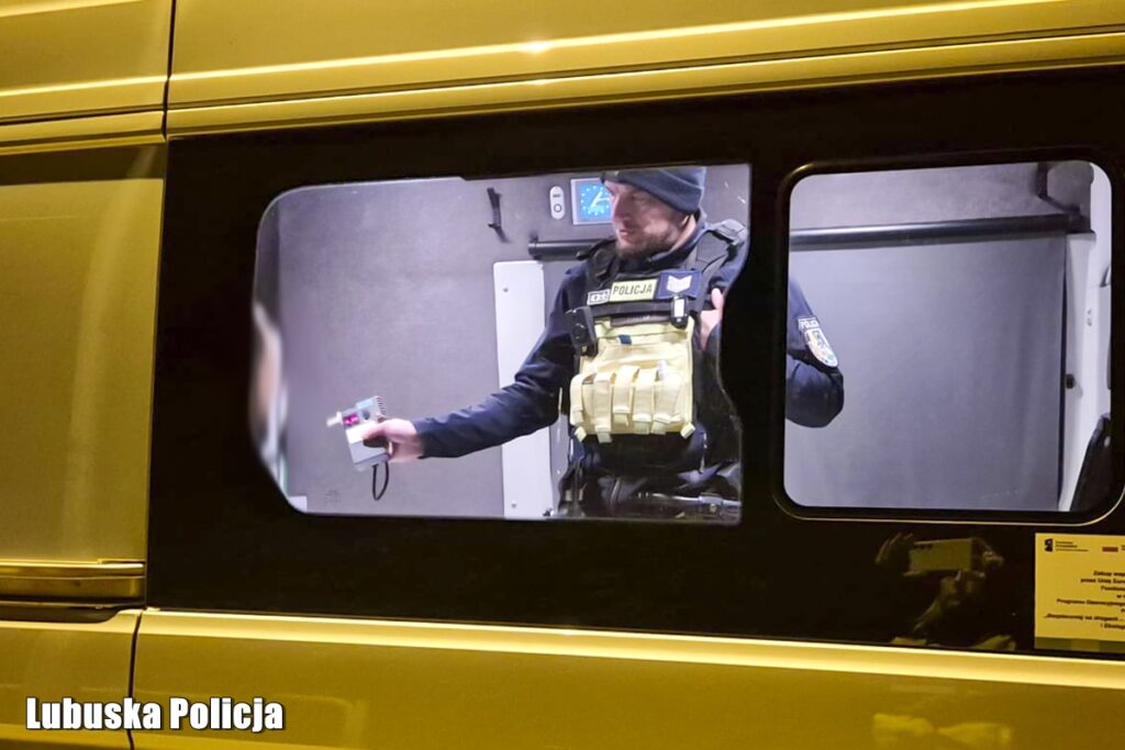 Trzeźwy wieczór na lubuskich drogach? Policjanci wyeliminowali nieodpowiedzialnych kierowców GALERIA ZDJĘĆ] Radio Zachód - Lubuskie