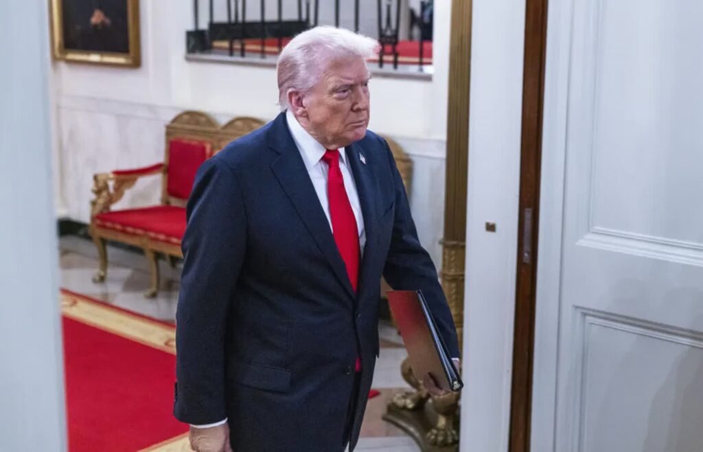 Donald Trump Fot. PAP/EPA/JIM LO SCALZO