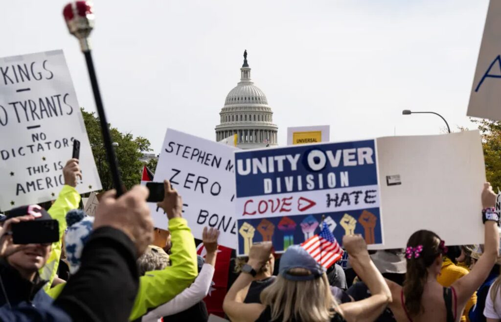 Protest w Waszyngtonie Fot. PAP/EPA/LUKE JOHNSON