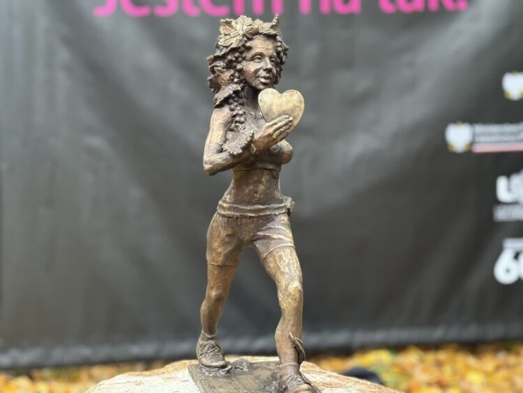 Kolejna bachantka w Zielonej Górze! To BiegUZka 9 Kolejna bachantka w Zielonej Górze! To BiegUZka Radio Zachód - Lubuskie