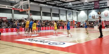 Stasiak odpaliła w końcówce i KSSSE Enea AJP wygrywa we Wrocławiu 2 Stasiak odpaliła w końcówce i KSSSE Enea AJP wygrywa we Wrocławiu Radio Zachód - Lubuskie