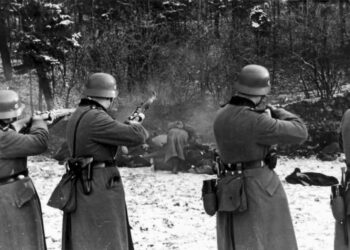 Egzekucja 56 Polaków w Bochni koło Krakowa 18 grudnia 1939 roku. /Źródło: Wikipedia