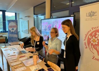 Dzień otwarty na Uniwersytecie Zielonogórskim 11 Dzień otwarty na Uniwersytecie Zielonogórskim Radio Zachód - Lubuskie