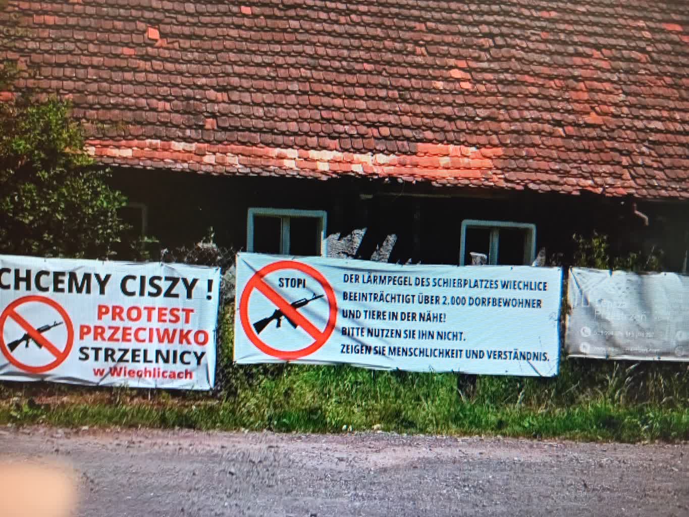 Dziki Zachód 13 wiechlice protestują.jpg