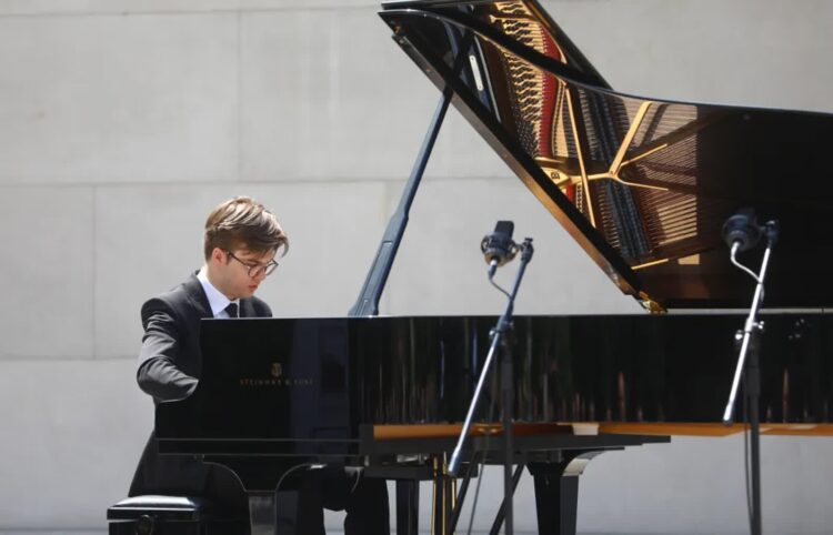 Piotr Alexewicz Fot. PAP/Rafał Guz