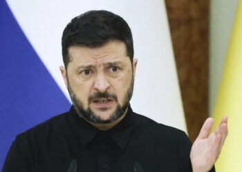 Zełenski: nie będziemy wykorzystywać tomahawków do ataków na cywilów 12 Wołodymyr Zełenski Fot. PAP/EPA/SERGEY DOLZHENKO