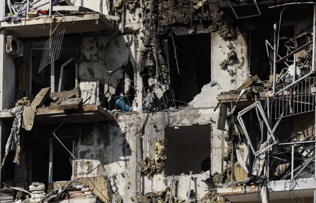 Ataki dronów na Moskwę. Fot. PAP/EPA/YURI KOCHETKOV