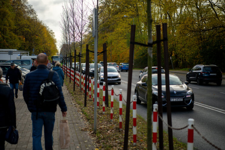 W weekend dodatkowe kursy MZK do cmentarza przy ul. Wrocławskiej Radio Zachód - Lubuskie