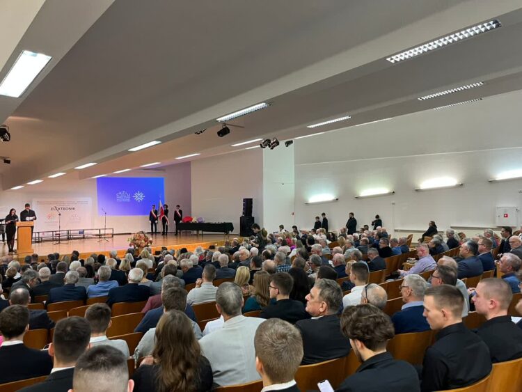 Jubileusz 80-lecia CKZiU „Elektronik” [GALERIA ZDJĘĆ] Radio Zachód - Lubuskie