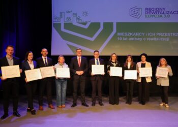 Wręczenie wyróżnień dla lubuskich liderów rewitalizacji (Paweł Wańczko/lubuskie.pl)