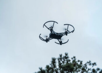 Szkolenie dronowe dla wszystkich uczniów ZSTiO Radio Zachód - Lubuskie