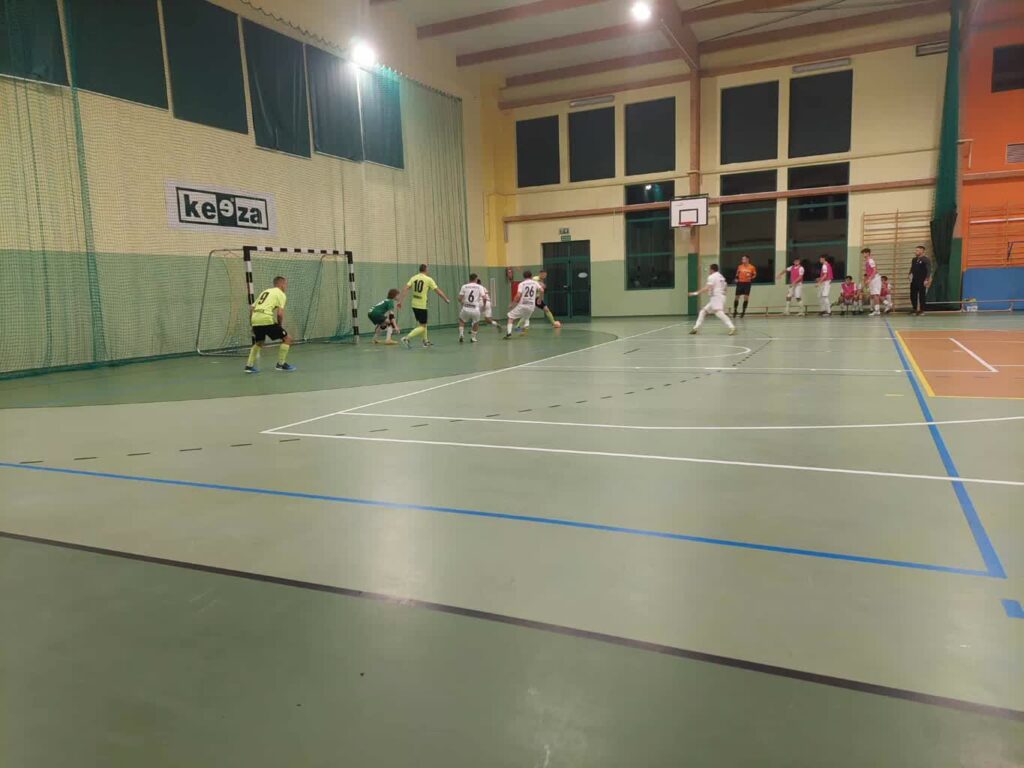 Przylep-Świdnica rozniósł rezerwy Śląska Wrocław w PP w futsalu. 6 bramek Michała Bartnickiego! Przylep-Świdnica rozniósł rezerwy Śląska Wrocław w PP w futsalu. 6 bramek Michała Bartnickiego! Radio Zachód - Lubuskie