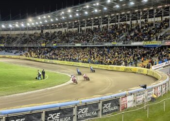 Genialny mecz Palucha, Stal rozjeżdża Polonię i zostaje w PGE Ekstralidze 12 Genialny mecz Palucha, Stal rozjeżdża Polonię i zostaje w PGE Ekstralidze Radio Zachód - Lubuskie