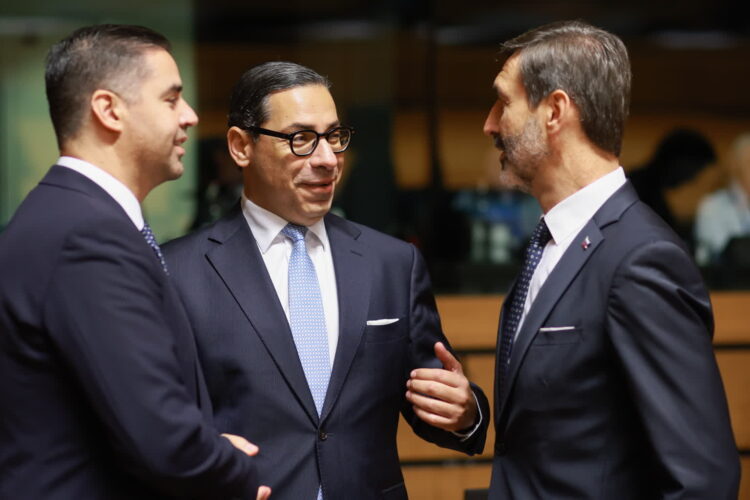 Spotkanie unijnych szefów dyplomacji w Luksemburgu (PAP/EPA/OLIVIER HOSLET)