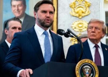 Wiceprezydent USA J.D. Vance. Fot. PAP/EPA/AL DRAGO / POOL