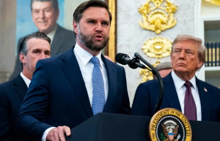 Wiceprezydent USA J.D. Vance. Fot. PAP/EPA/AL DRAGO / POOL