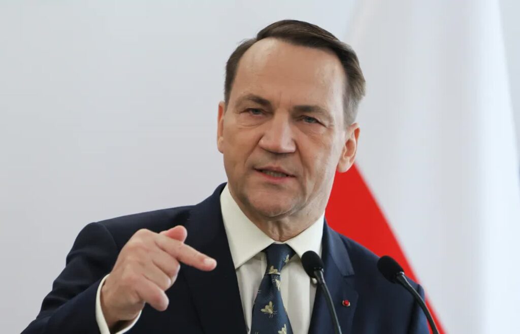 Sikorski do irańskiego szefa MSZ: lepiej było nie sprzedawać Rosji dronów 1 Radosław Sikorski Fot. PAP/Paweł Supernak