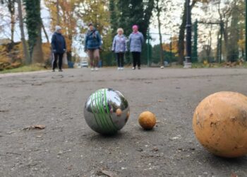 Rozgrywki iłowskich seniorów w bule 14 fot. K.Gonera