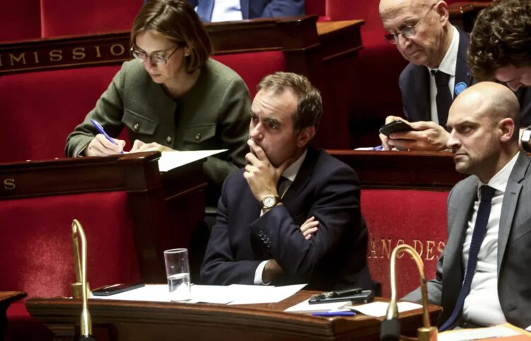 Francuski rząd walczy o przetrwanie. Premier Lecornu złożył propozycję ws. reformy emerytalnej 9 Premier Francji Sebastien Lecornu, fot. PAP/EPA/TERESA SUAREZ