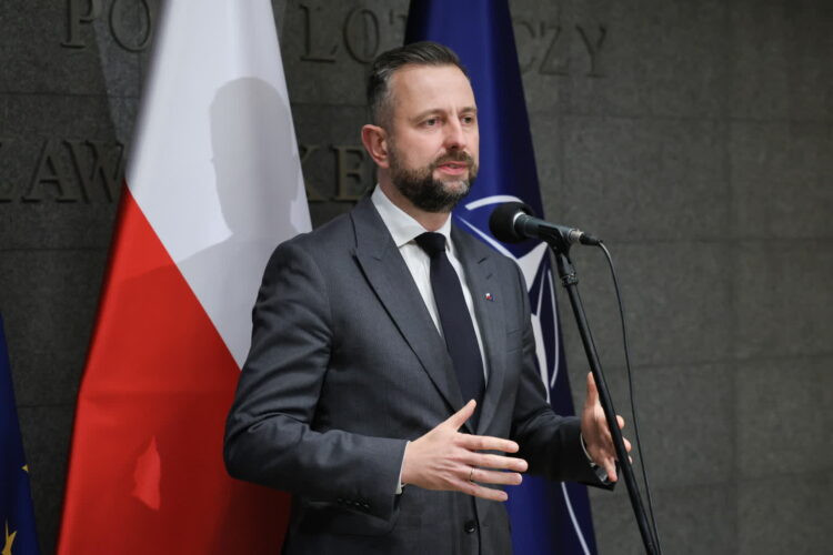 Szef MON o szczycie ministrów obrony w Brukseli: tematami inwestycje zbrojeniowe i wsparcie Ukrainy 9 Wicepremier, szef MON Władysław Kosiniak-Kamysz. Fot. PAP/Rafał Guz