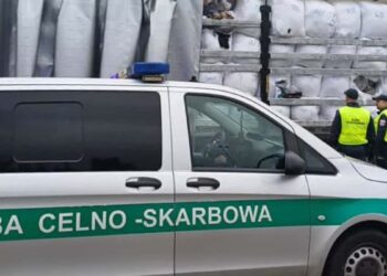 Udaremniony przewóz 20 ton nielegalnych odpadów [WIDEO] Radio Zachód - Lubuskie