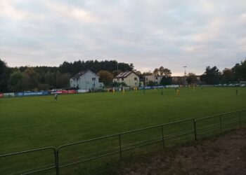 Korona Kożuchów górą w spotkaniu z TS-em Przylep 10 Korona Kożuchów górą w spotkaniu z TS-em Przylep Radio Zachód - Lubuskie