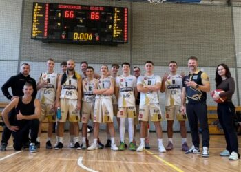 Kangoo lepiej zagrali w drugiej połowie i zwyciężyli w Poznaniu 13 fot. materiały Kangoo Basket Gorzów