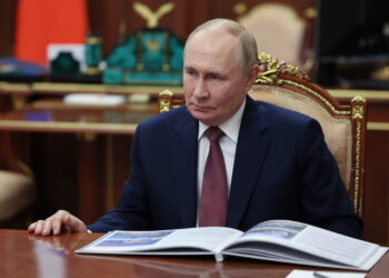 Putin osobiście nadzorował ćwiczenia sił jądrowych 10 Władimir Putin (PAP/EPA/ALEXANDER KAZAKOV/SPUTNIK/KREMLIN POOL)