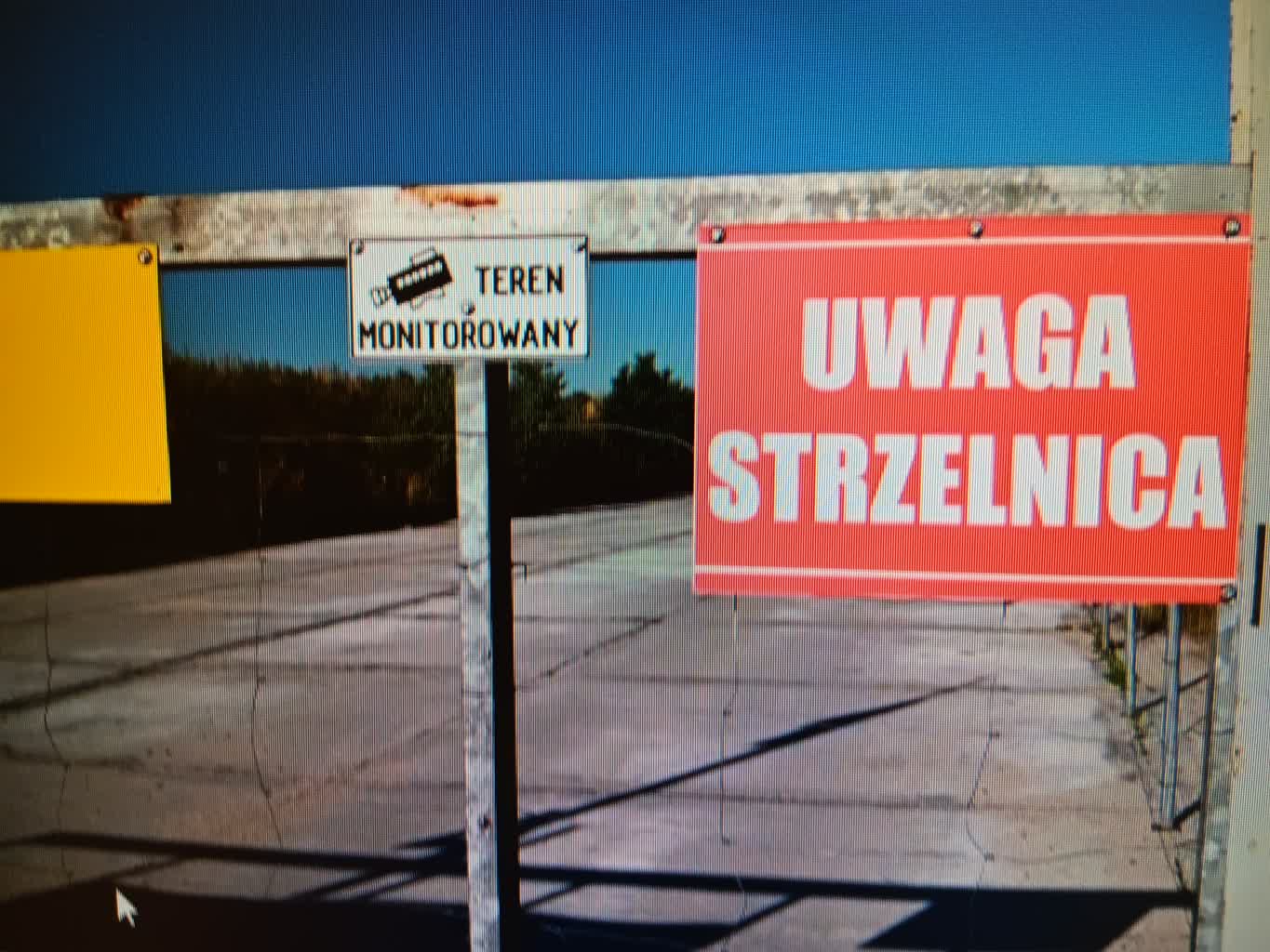 Dziki Zachód 11 uwaga strzelnica.jpg
